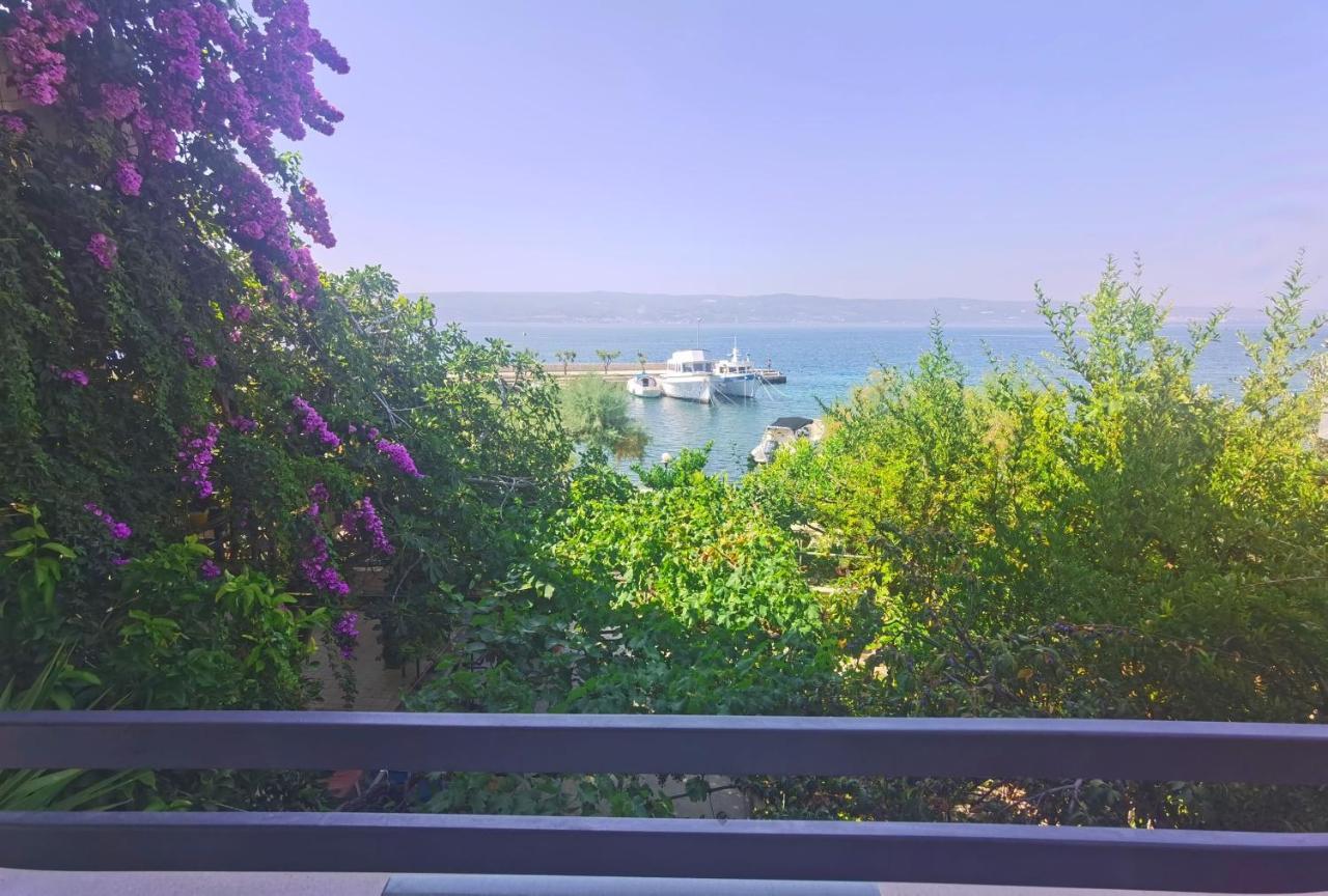 Beach House - Apartments Ana Duće Quarto foto