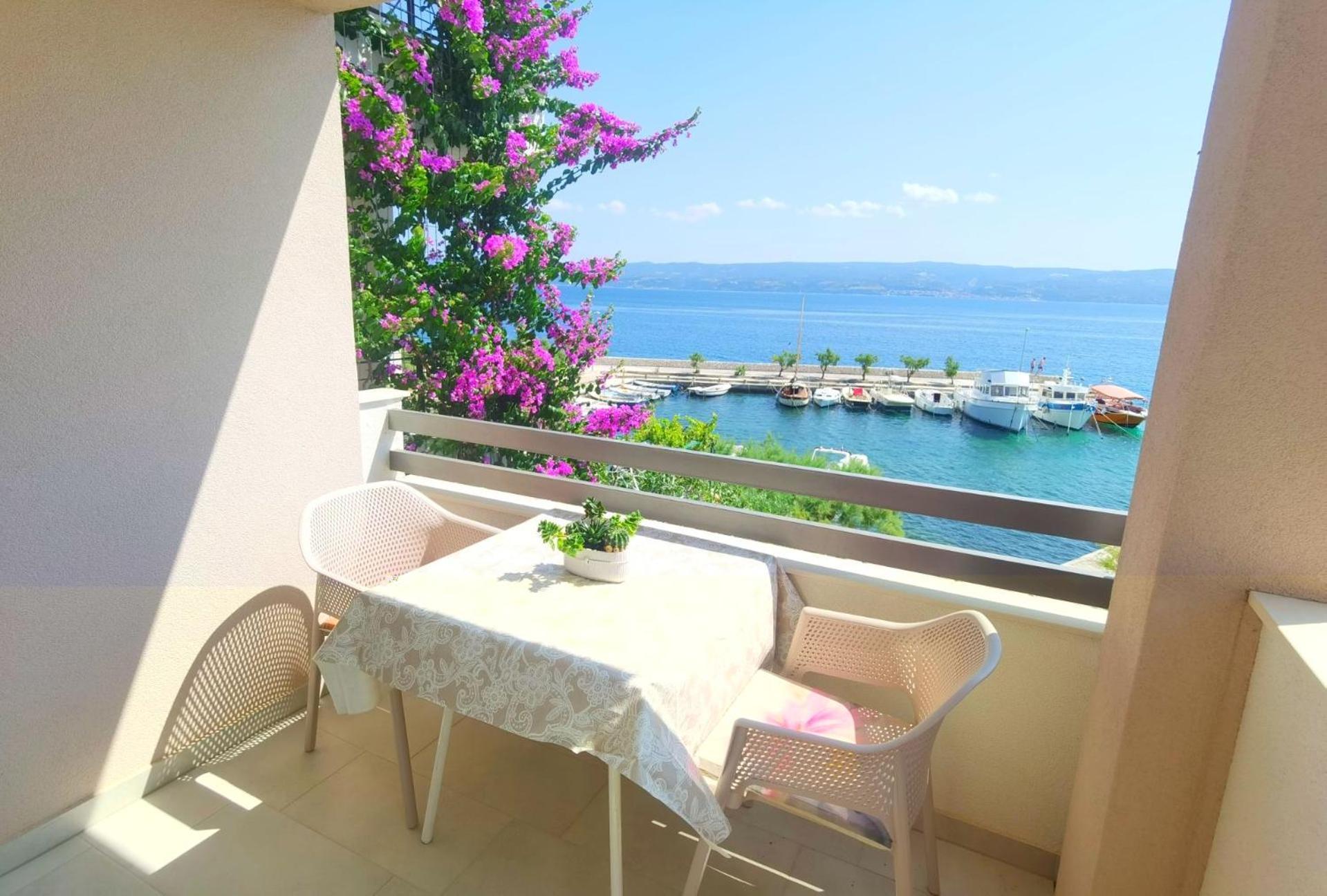 Beach House - Apartments Ana Duće Quarto foto