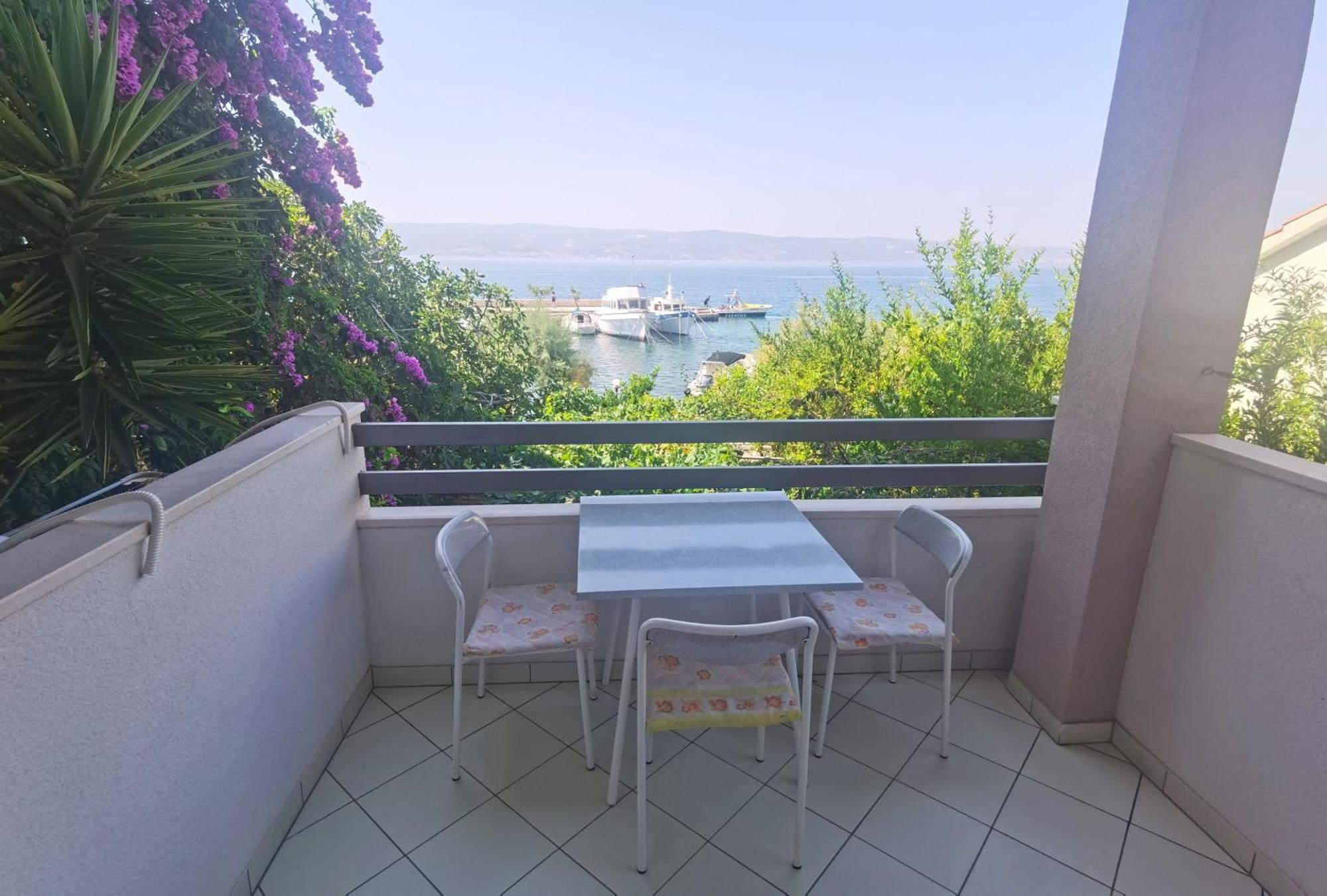 Beach House - Apartments Ana Duće Quarto foto